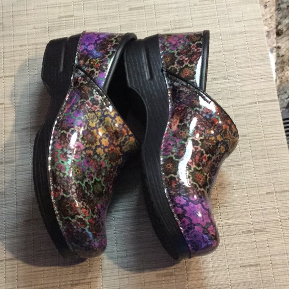 Dansko clogs - Picture 3 of 5